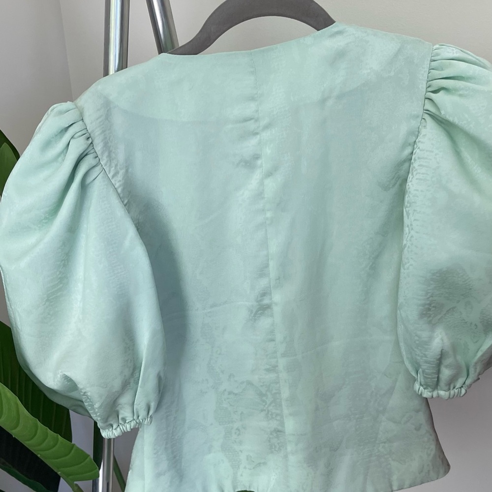 LPA mint green cropped tie blouse - Picture 3 of 3